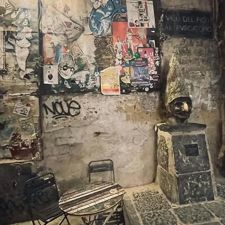 House Nancy Bed & Breakfast Napoli